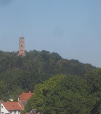 Blick auf den Bismarckturm Wettin