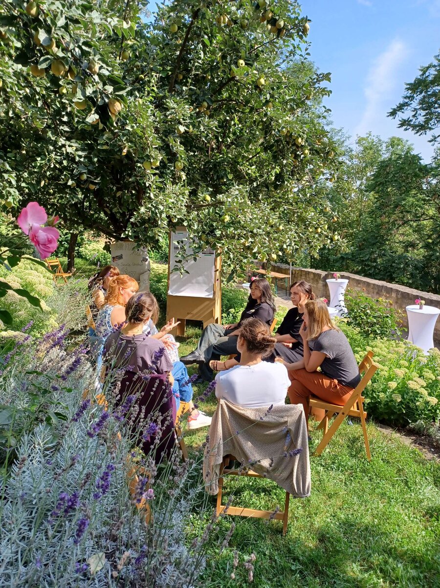 Produktentwicklungsworkshop im Kapitelhausgarten Kaiserdom Merseburg