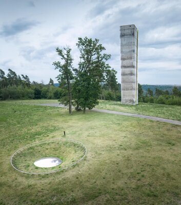 Fundort der Himmelsscheibe mit Aussichtsturm: Ein Blick in die Bronzezeit