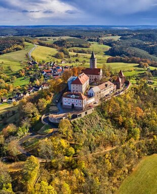 Leuchtenburg bei Seitenroda im Herbst