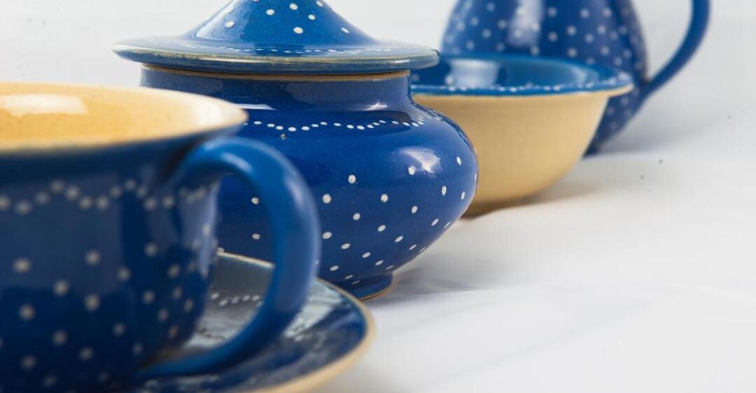 Bürgeler Keramik in Blau-Weiß