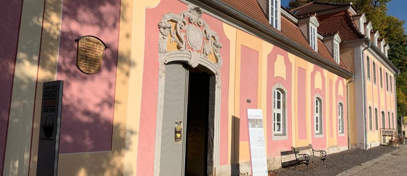 Der Marstall der Dornburger Schlösser beherbergt das Bauhaus-Werkstatt-Museum.