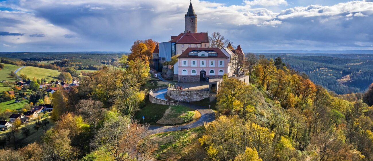 Leuchtenburg bei Seitenroda im Herbst